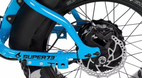 Moteur roue arrière d’un vélo électrique Super73 bleu